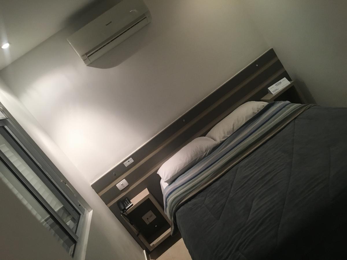 Hollyster Hotel Pinhais Esterno foto