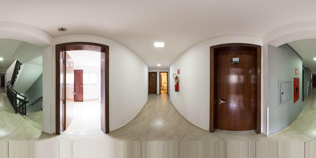 Hollyster Hotel Pinhais Esterno foto