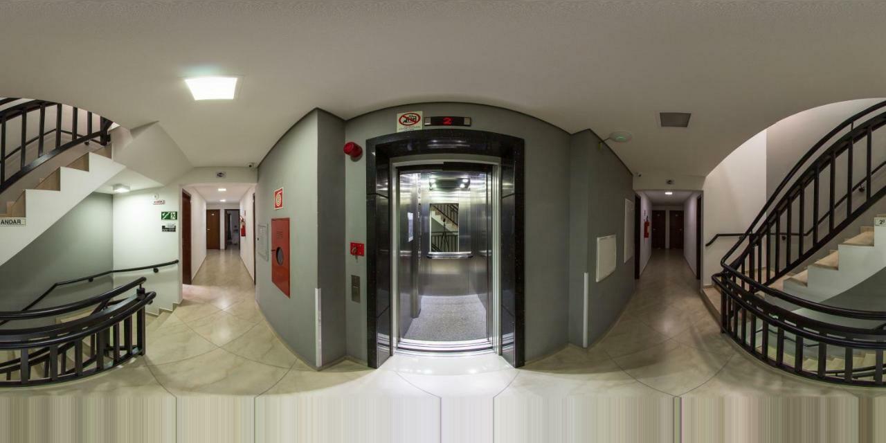 Hollyster Hotel Pinhais Esterno foto