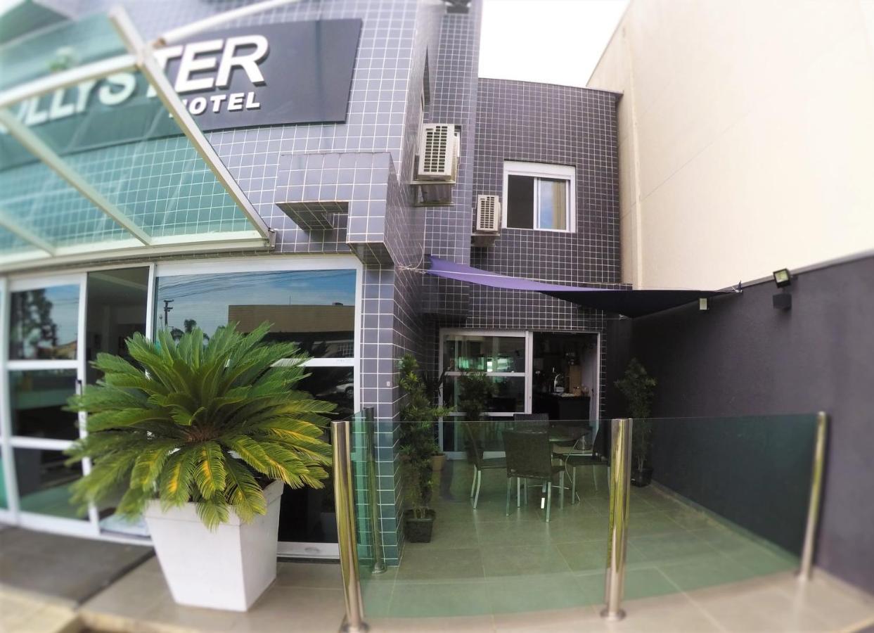 Hollyster Hotel Pinhais Esterno foto